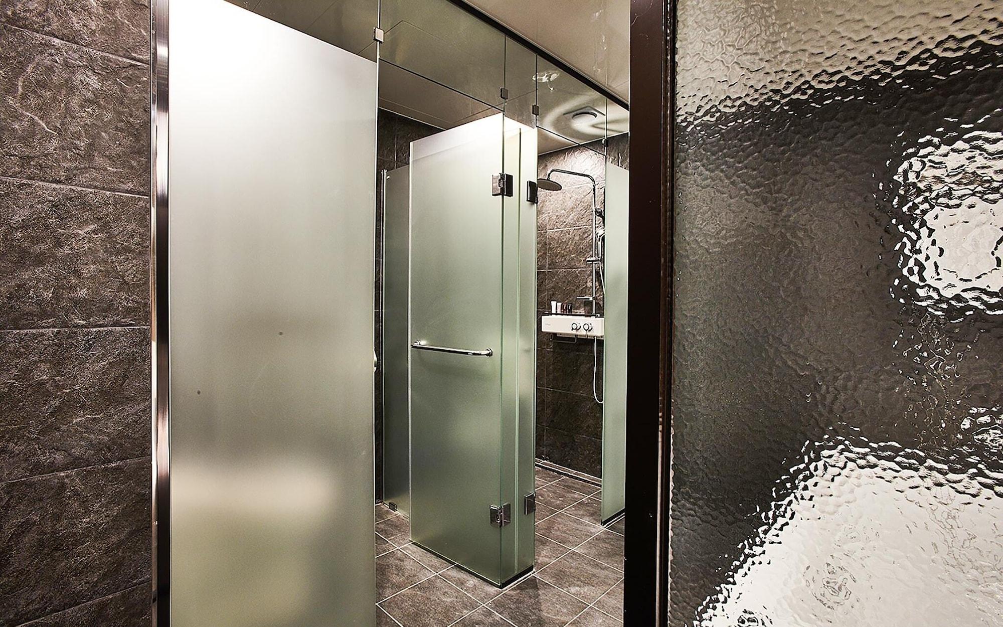 Hotel Wanted Incheon Ngoại thất bức ảnh